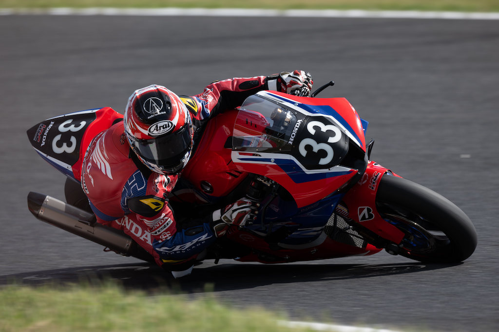 Honda #33