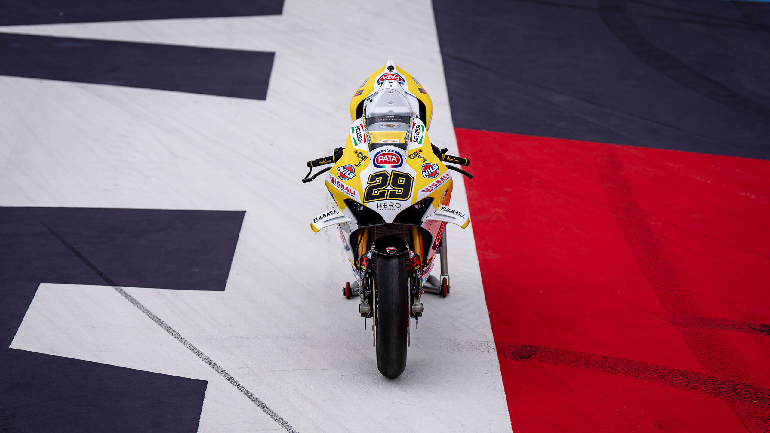 Ducati V4 R Pata GoEleven