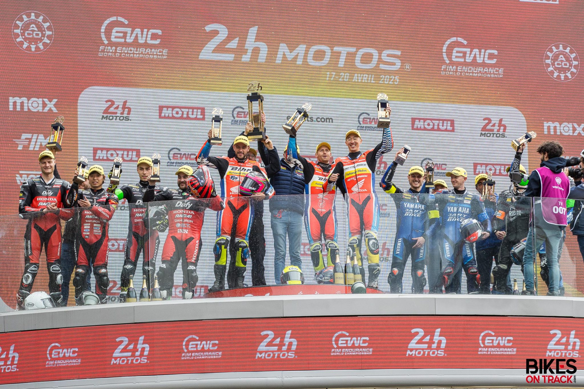 Podium Superstock 24Heures Le Mans 2025