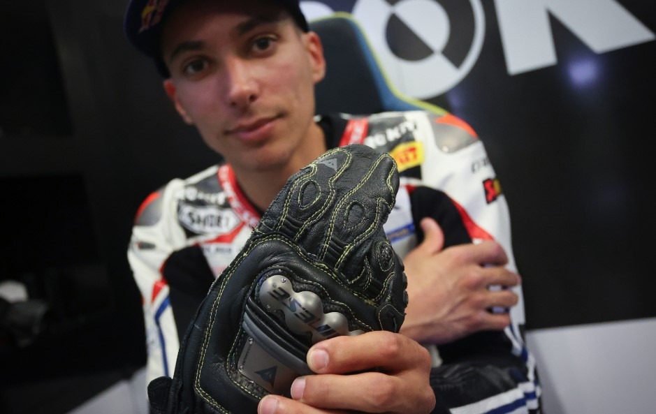 Toprak Razgatlioglu aux tests à Portimao 2025