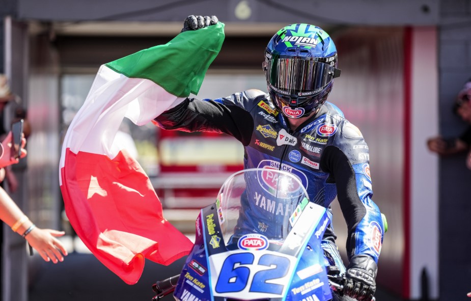 Victoire Stefano Manzi Course 1 Philip Island