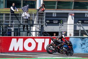 Victoire Razgatlioglu WSBK Magny-Cours