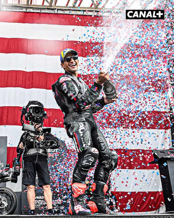 Jorge Martin monte sur la plus haute marche du Podium de la course Sprint à Austin