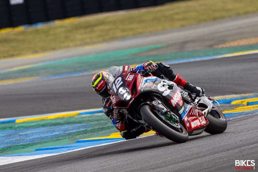 Lutte pour le podium pour Suzuki Yoshimura SERT Motul #12