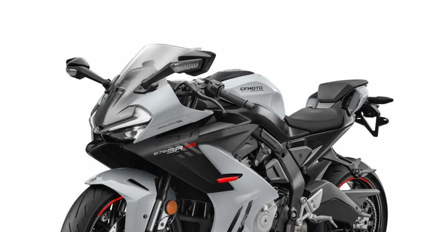 CFMOTO 675SR-R sera le fournisseur exclusif du championnatdu Monde Féminin WorldWCR dès 2027